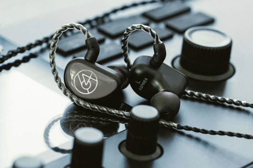64 Audio Aspire 2t